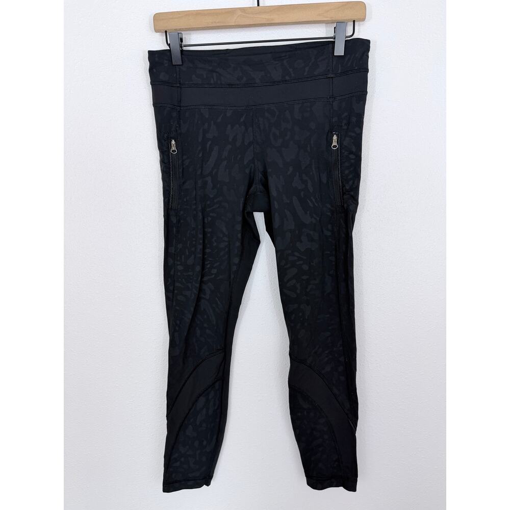 Lululemon Black Cheetah Print Zip Pocket Leggings Size 8
